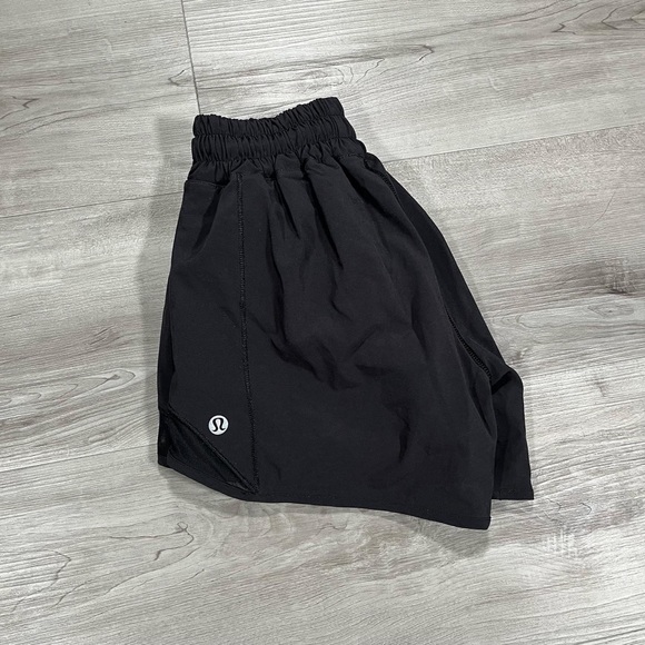 Lululemon Hotty Hot Short Il
*Long 4” LR - Picture 2 of 9